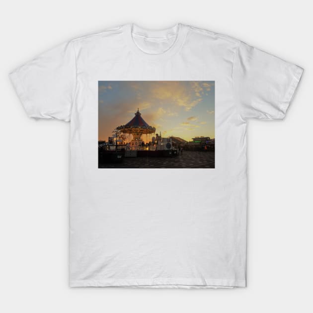 Winter Wonderland Hyde Park evening London T-Shirt by fantastic-designs